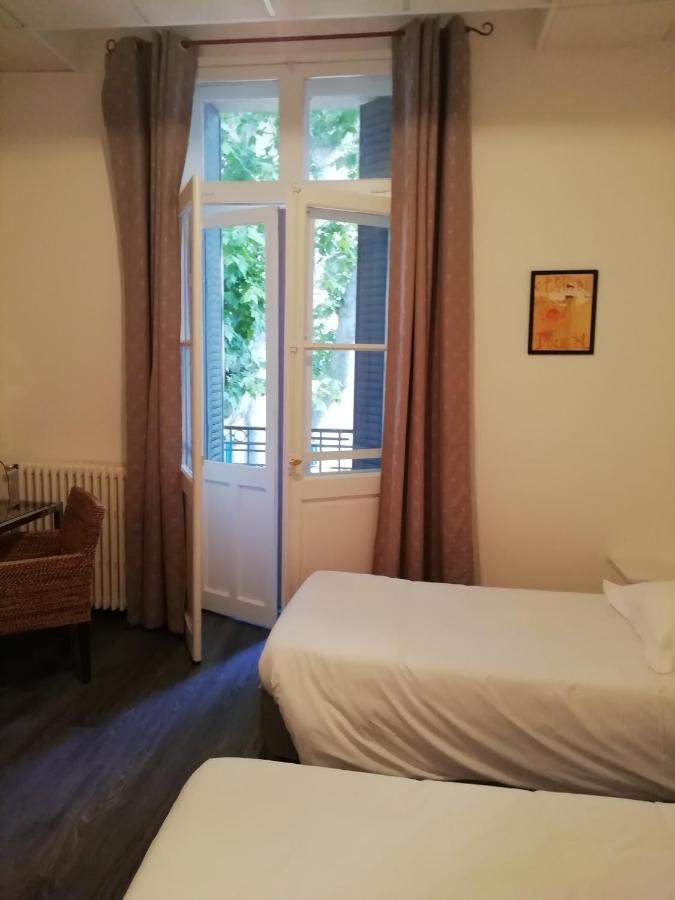 Hotel D'Angleterre Awinion Zewnętrze zdjęcie